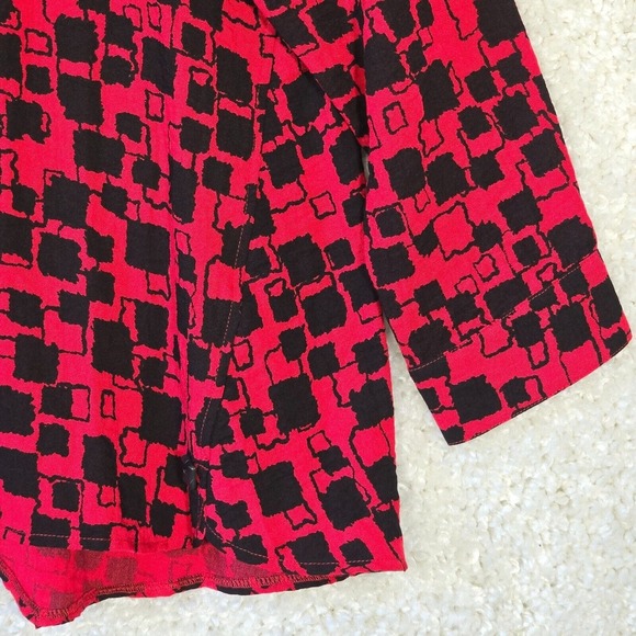 Habitat Clothes To Live In Shirt Womens Medium Red Black Button Up Artsy - Picture 2 of 12